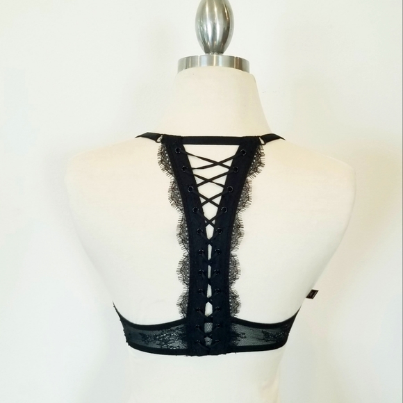 Victoria's Secret Very Sexy Push-up  Lace-Up Crisscross Front Closure Bra NWT - Picture 3 of 14